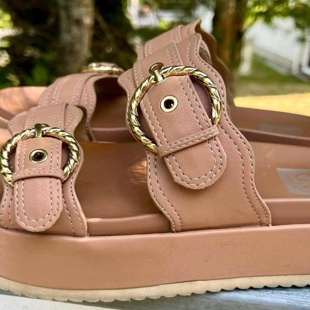 DV by Dolce Vita Serpent Platform Slide Sandal Size 7.5 - Picture 2 of 6